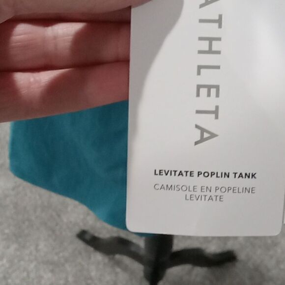 Athleta Levitate poplin button down tank with collar. Size XXS NWT - Picture 3 of 4